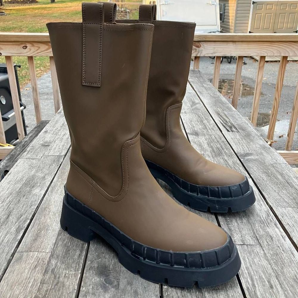 MNG Mango Lug Sole Boots women's size 39 brown/black mid calf shaft platform